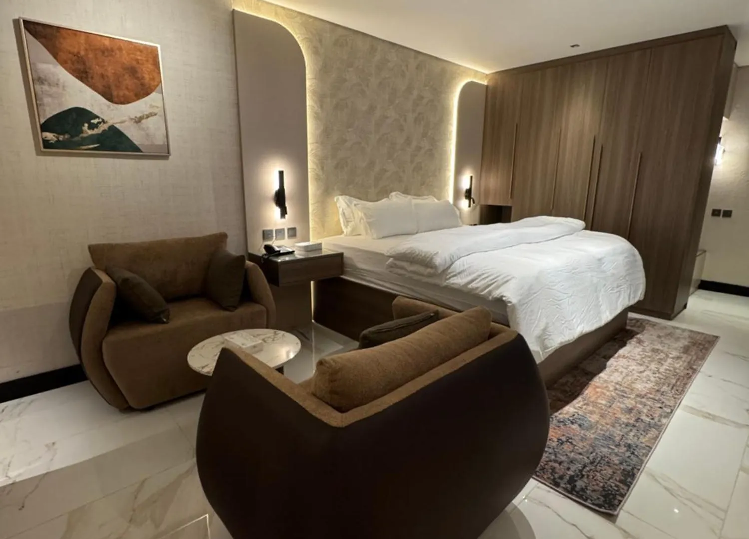 Sixty Three Hotel Suites ثلاثة وستون أجنحة فندقية الرياض شقة