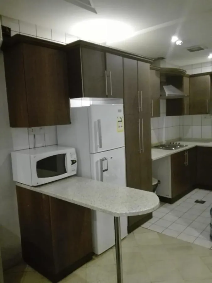Sixty Three Hotel Suites ثلاثة وستون أجنحة فندقية الرياض شقة